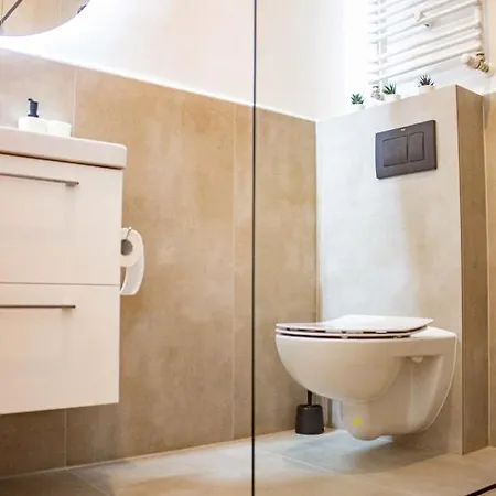 Mieszkanie W Sercu Warszawy דירה *