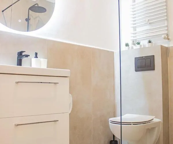 Mieszkanie W Sercu Warszawy Apartament