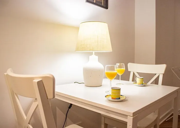 Mieszkanie W Sercu Warszawy *