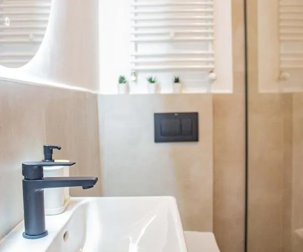 Apartament Mieszkanie W Sercu Warszawy *