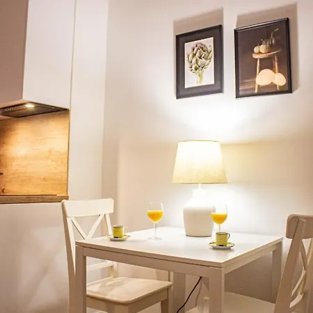 Mieszkanie W Sercu Warszawy *